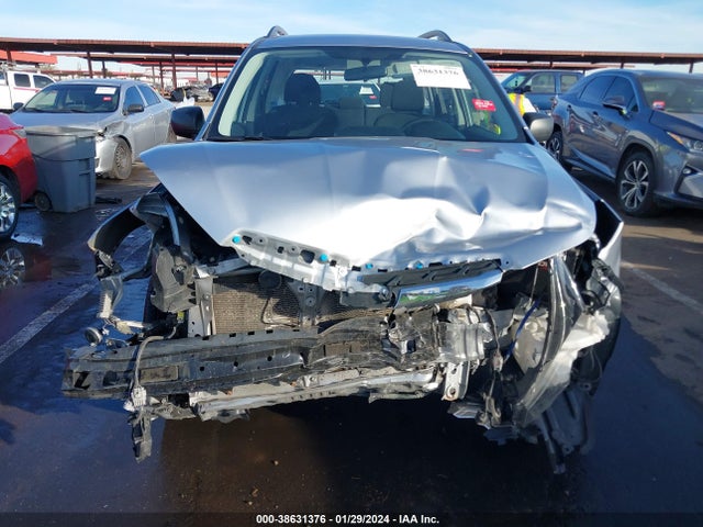 Subaru Forester 2.5i 2018 JF2SJABC5JH485520 Image 6