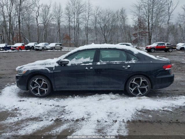 1VWMA7A39MC010320 Volkswagen Passat 2.0t R-line