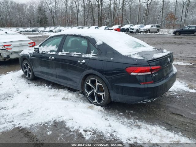 1VWMA7A39MC010320 Volkswagen Passat 2.0t R-line