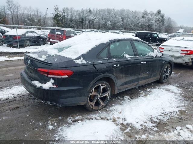 1VWMA7A39MC010320 Volkswagen Passat 2.0t R-line