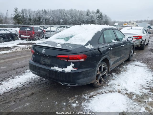 1VWMA7A39MC010320 Volkswagen Passat 2.0t R-line