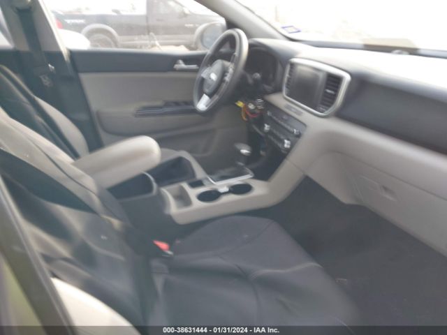KNDPM3AC9L7735987 KIA Sportage Lx