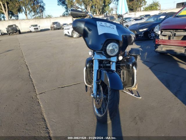 2013 HARLEY-DAVIDSON FLHX 1HD1KBM3XDB637968 Photo 4