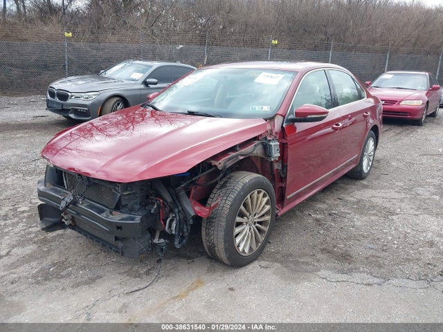 1VWBT7A37HC026457 Volkswagen Passat 1.8t Se