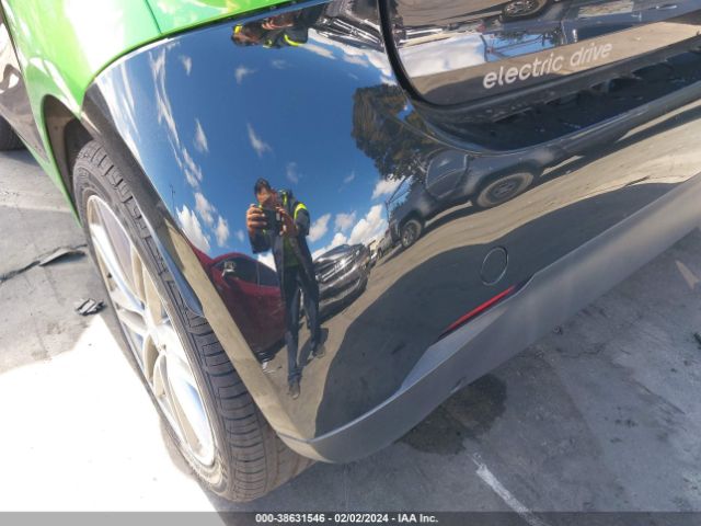 WMEFK9BA1JK272501 Smart Fortwo Electric Drive Passion/prime
