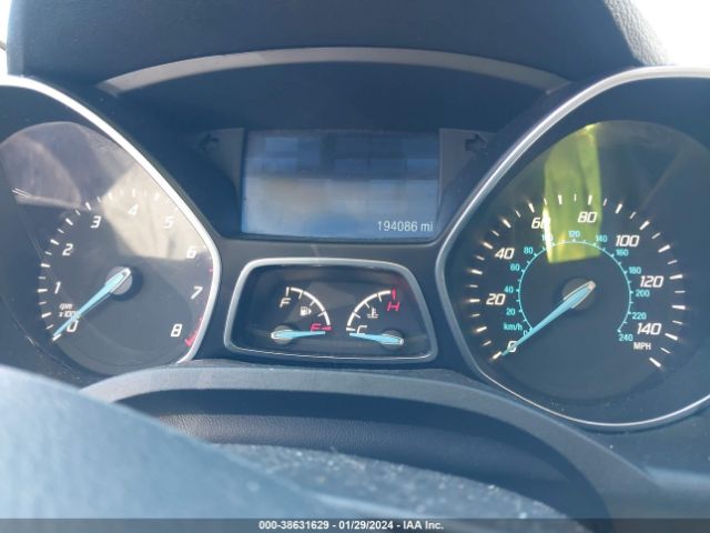 1FMCU0GX4EUC76925 Ford ESCAPE SE