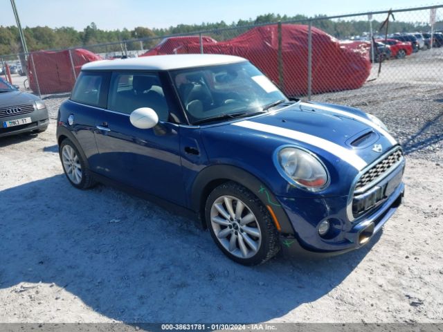 38631781 :رقم المزاد ، WMWXP7C57F2A36680 vin ، 2015 Mini Hardtop Cooper S مزاد بيع