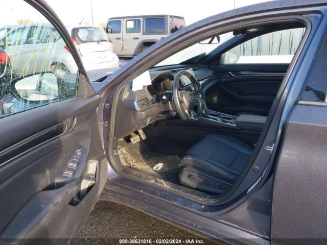 1HGCV1F32KA129409 Honda Accord Sport
