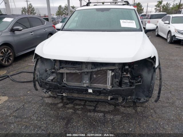 3VV2B7AX0JM219080 Volkswagen Tiguan 2.0t Se/2.0t Sel