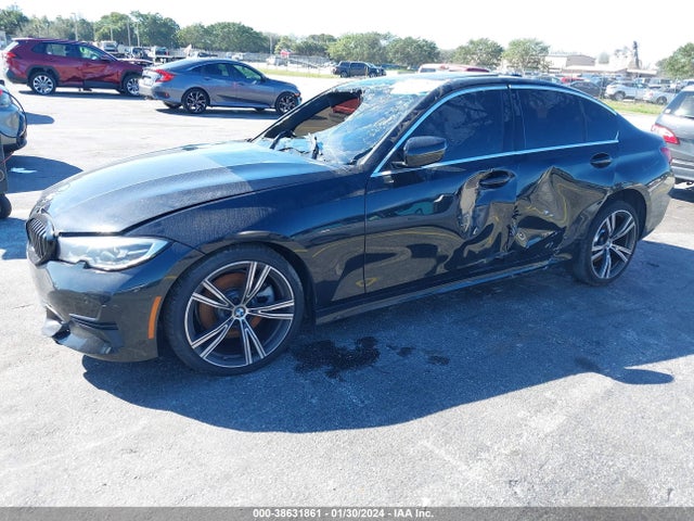 BMW 330I 2021 3MW5R1J00M8C02099 Image 2