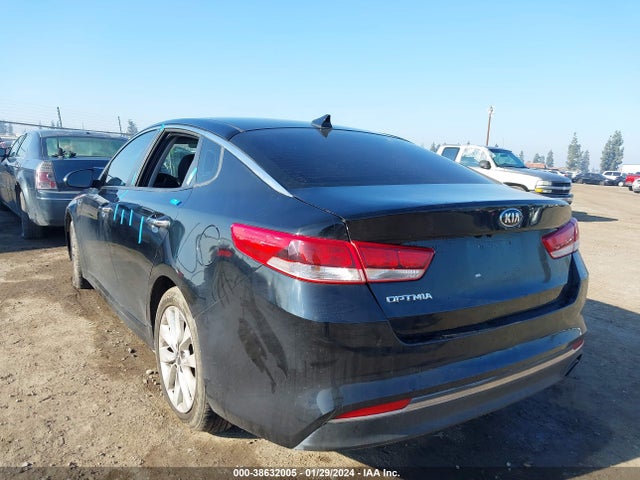 KIA Optima Lx 2017 5XXGT4L36HG173695 Image 3