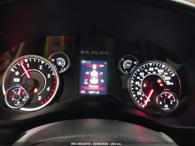 RAM 2500 Big Horn Mega Cab 4x4 6'4' Box 2021 3C6UR5ML9MG675332 Image 7