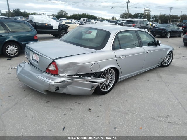 2006 JAGUAR XJ SAJWA79B46SH09231 Photo 3