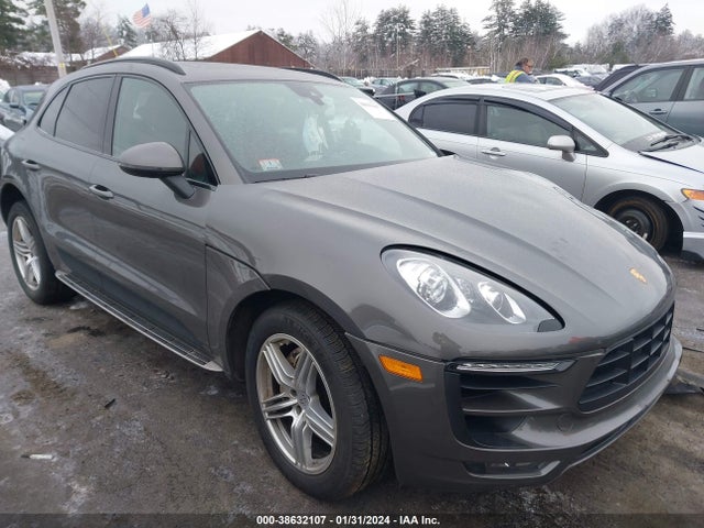 2016 PORSCHE MACAN WP1AB2A55GLB48494 Photo 0