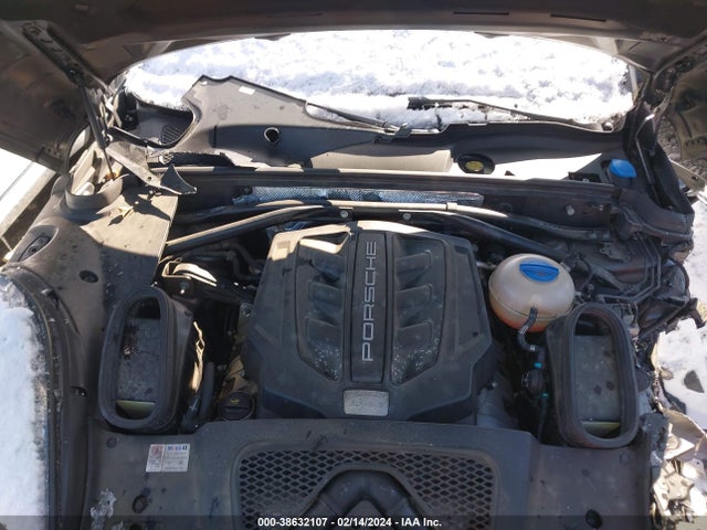 2016 PORSCHE MACAN WP1AB2A55GLB48494 Photo 9