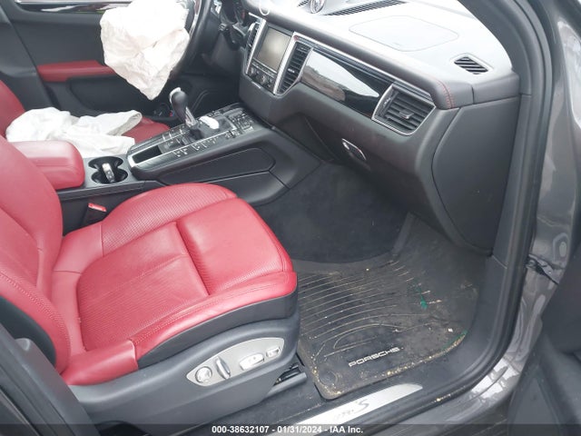 2016 PORSCHE MACAN WP1AB2A55GLB48494 Photo 4