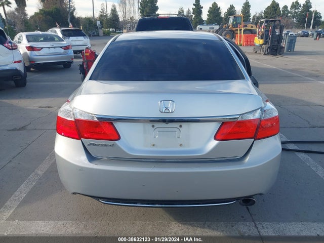 2013 HONDA ACCORD LX VIN: 1HGCR2F3XDA045013