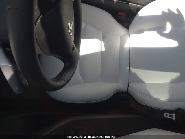 5YJ3E1EA2LF615385 Tesla Model 3 Standard Range Plus Rear-wheel Drive/standard Range Rear-wheel Drive