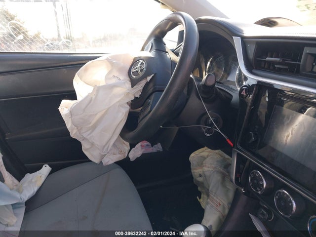 Toyota COROLLA L 2017 2T1BURHE7HC755973 Image 11