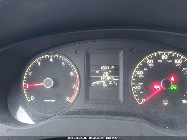 3VW2K7AJ8EM318775 Volkswagen Jetta 2.0l S