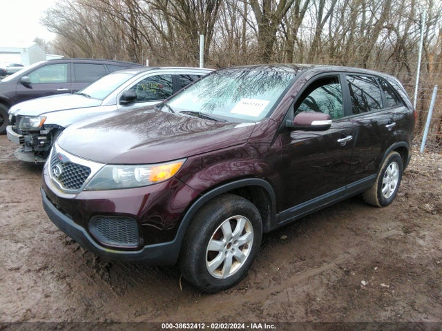 2012 KIA SORENTO LX VIN: 5XYKT3A15CG192880
