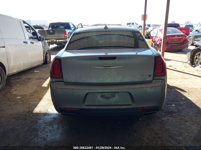Chrysler 300 300s 2018 2C3CCABG1JH227459 Image 16