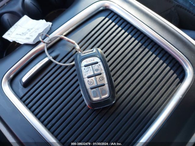 2C4RC1L77MR605884 Chrysler Pacifica Hybrid Touring L