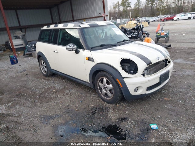 2009 MINI COOPER CLUBMAN WMWML33529TX33905 Photo 0