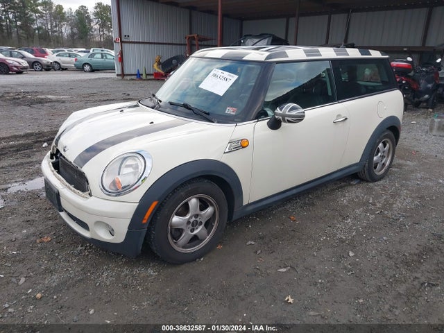 2009 MINI COOPER CLUBMAN WMWML33529TX33905 Photo 1