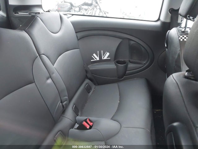 2009 MINI COOPER CLUBMAN WMWML33529TX33905 Photo 7