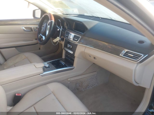 Mercedes-Benz E 350 2014 WDDHF5KB4EA902526 Image 5