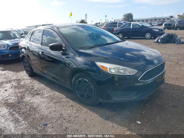 2016 1FADP3E26GL400765 main image