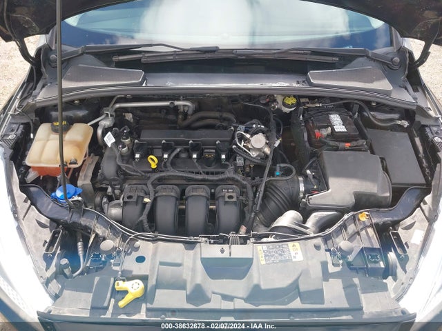 Ford FOCUS S 2016 1FADP3E26GL400765 Image 10