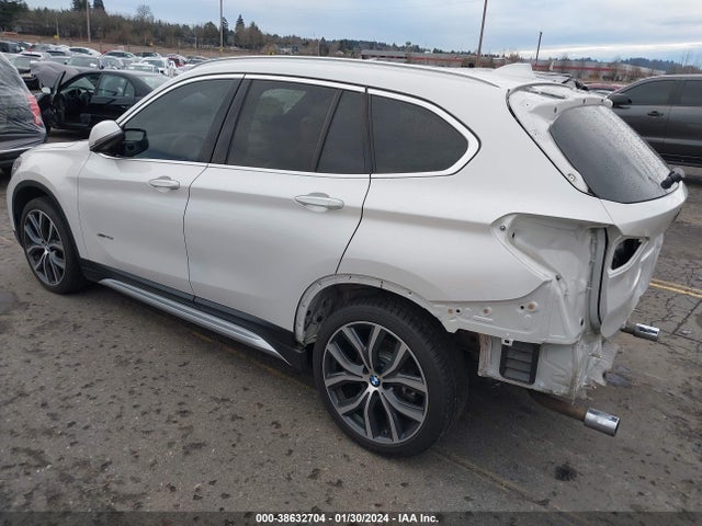 BMW X1 Xdrive28i 2017 WBXHT3C38H5F81253 Image 3