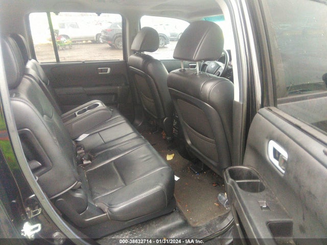 2013 HONDA PILOT TOURING VIN: 5FNYF4H95DB018643