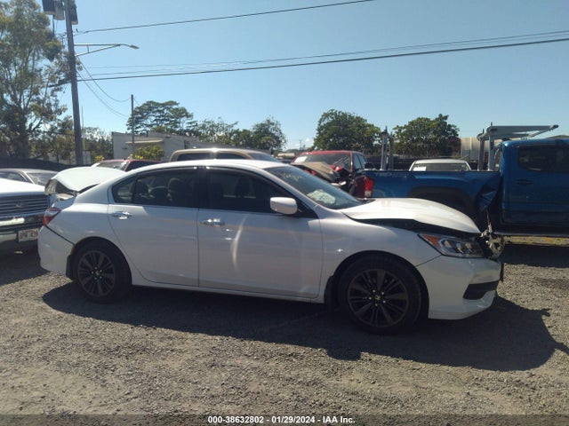 Honda ACCORD LX 2017 1HGCR2F3XHA074629 Image 14