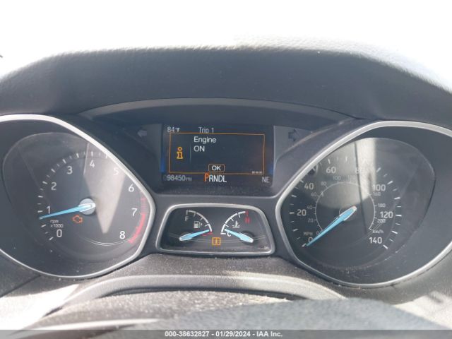 1FADP3F27FL317519 Ford FOCUS SE