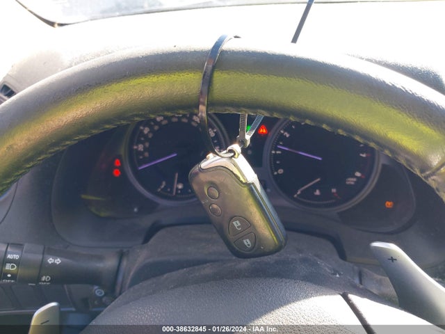 2007 LEXUS IS 350 VIN: JTHBE262775012009