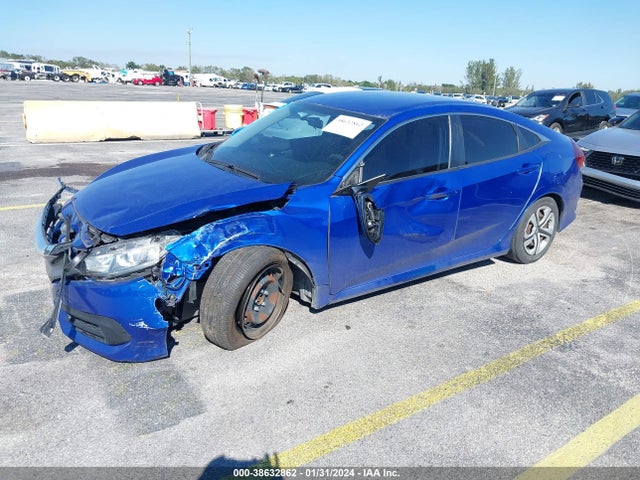 Honda Civic Lx 2018 2HGFC2F57JH607558 Image 2