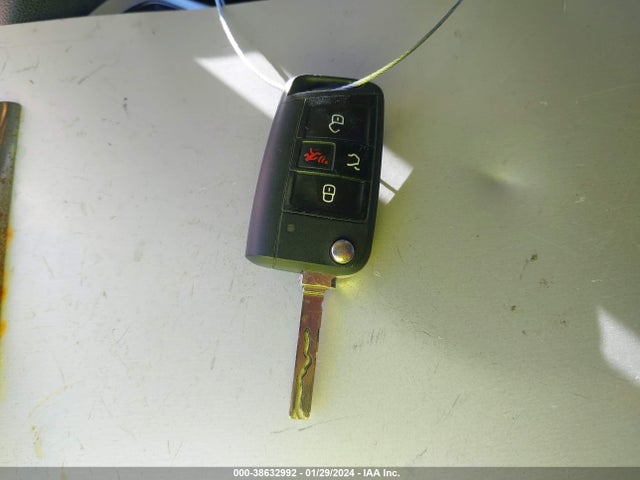 3VWCB7BU7KM246492 Volkswagen Jetta 1.4t R-line/1.4t S/1.4t Se