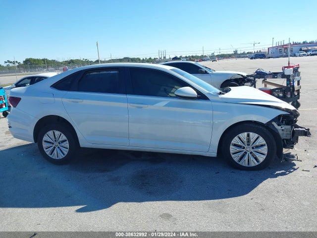 3VWCB7BU7KM246492 Volkswagen Jetta 1.4t R-line/1.4t S/1.4t Se