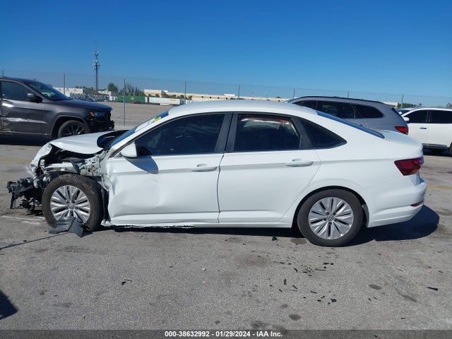 3VWCB7BU7KM246492 Volkswagen Jetta 1.4t R-line/1.4t S/1.4t Se
