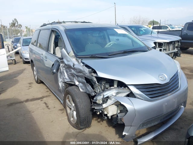 2011 TOYOTA SIENNA LE V6 VIN: 5TDKK3DC5BS078010