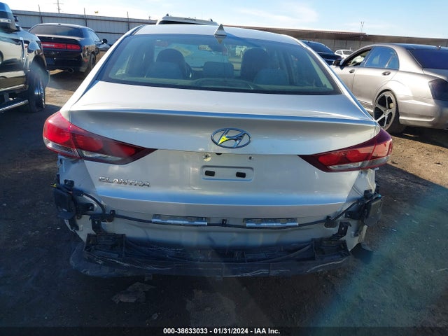 Hyundai ELANTRA SEL 2018 5NPD84LF8JH266596 Image 16