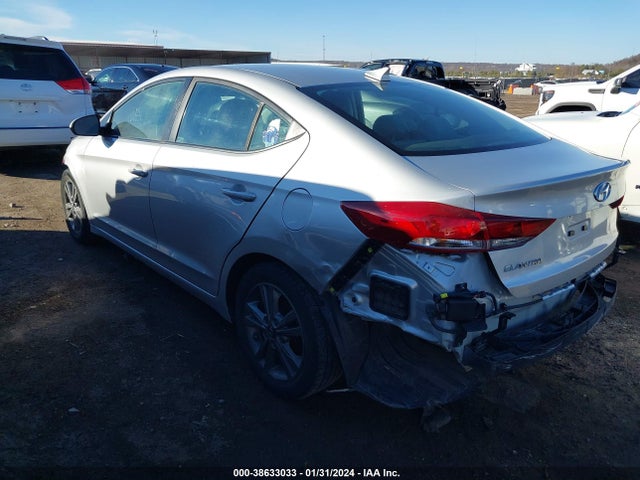 Hyundai ELANTRA SEL 2018 5NPD84LF8JH266596 Image 3