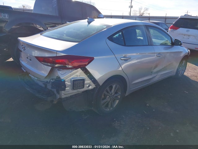 Hyundai ELANTRA SEL 2018 5NPD84LF8JH266596 Image 4