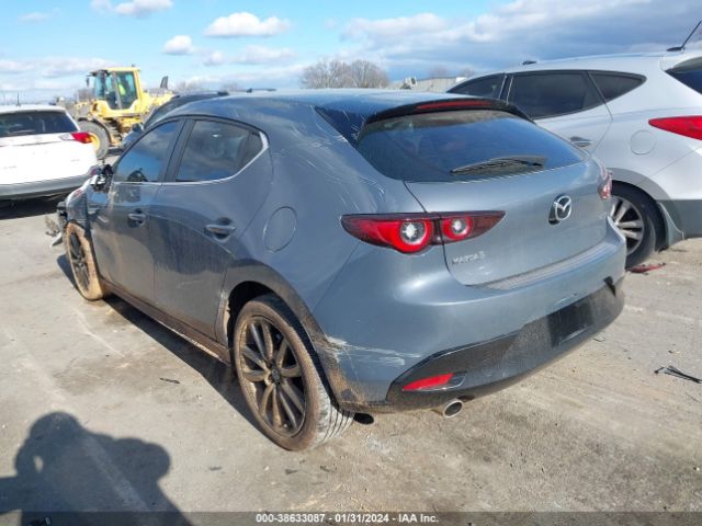 JM1BPALM7P1617070 Mazda Mazda3 2.5 S Carbon Edition