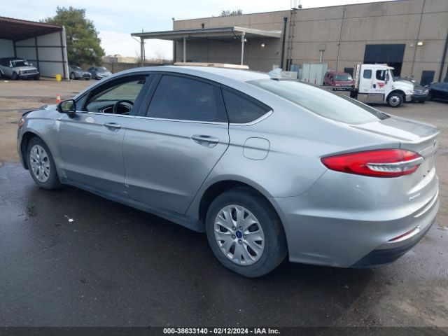 2020 FORD FUSION 3FA6P0G77LR259376 Photo 2
