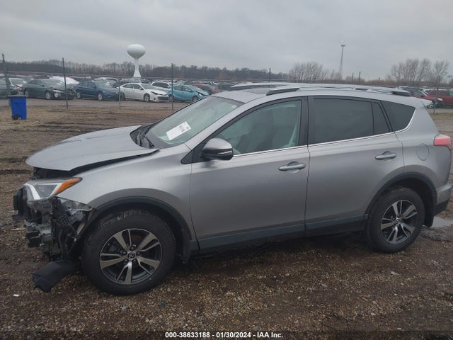Toyota Rav4 Xle 2018 2T3RFREV3JW742694 Image 15