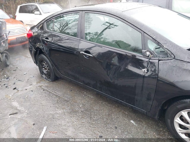 KIA FORTE LX 2015 KNAFK4A6XF5407010 Image 13